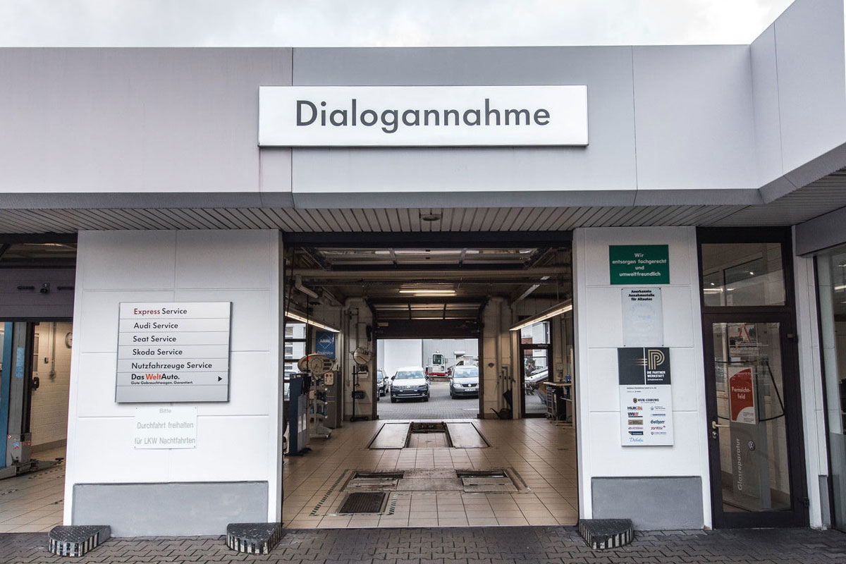 Haupt-/Abgasuntersuchung